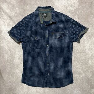 Rock and Republic Navy Patterned Short sleeve Button Up size M